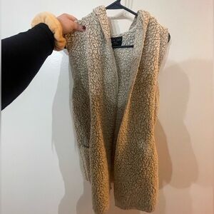 Fur vest
